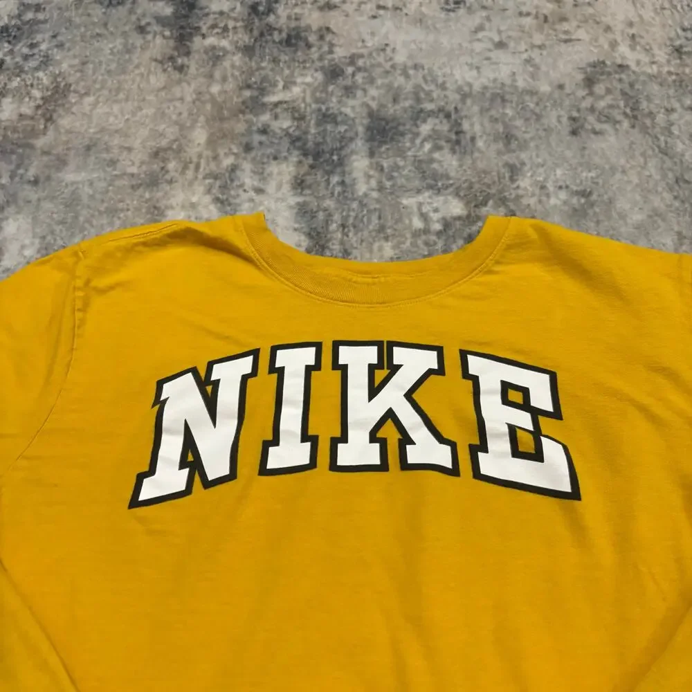 Nike The Nike Tee Long Sleeve Yellow Athletic M